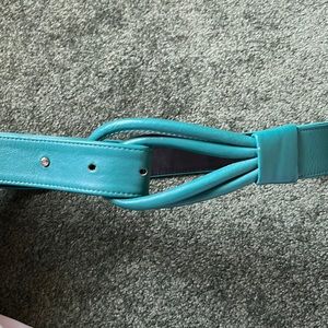 Vintage 80’s Teal Leather Belt